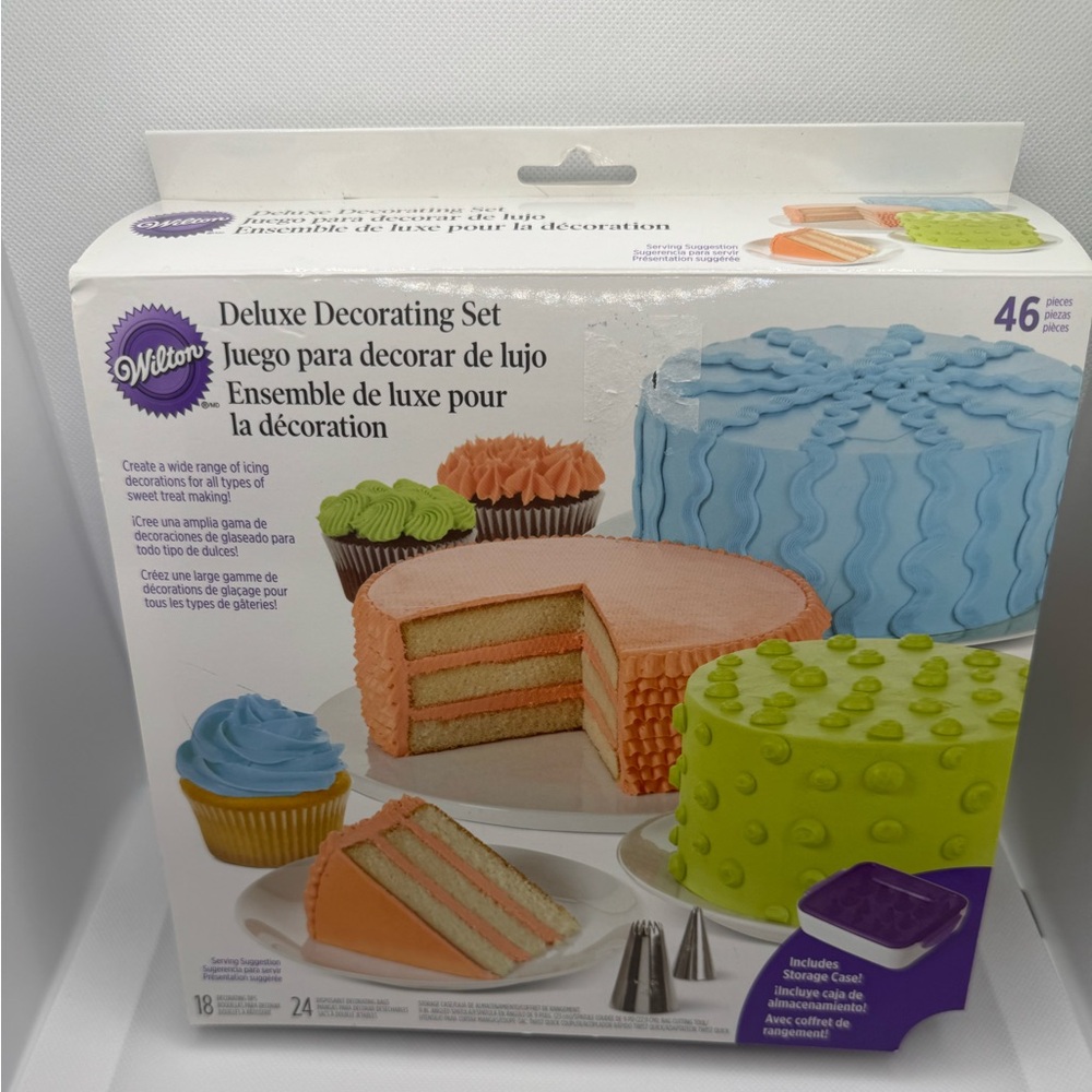 Wilton Deluxe Decorating Tip Set, 46-Piece